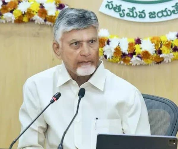 విపక్షాలపై సీఎం చంద్రబాబు తీవ్ర ధ్వజం