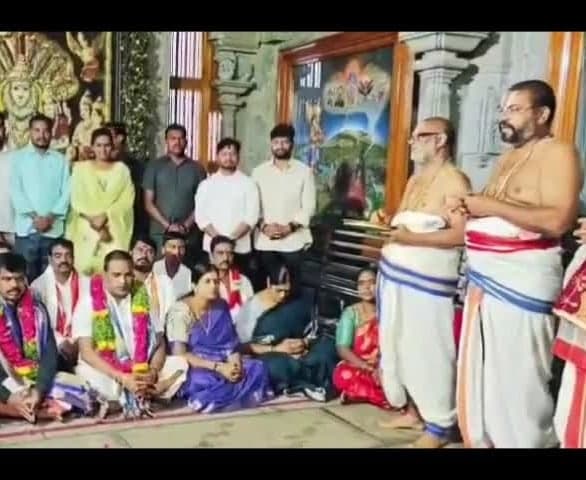 యాదాద్రి గిరిప్రదక్షిణలో ఎమ్మెల్యే బీర్ల
