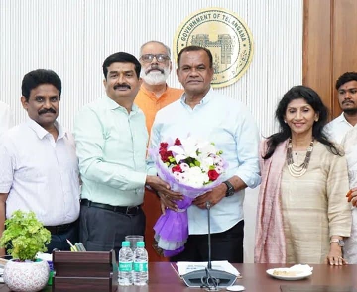 టీవీ రంగానికి అవార్డులు
