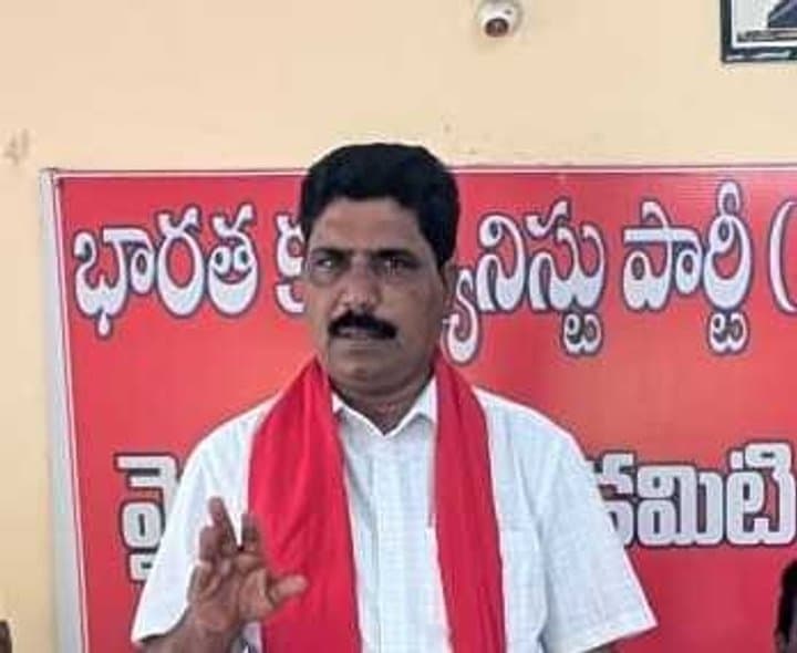 సెప్టెంబర్‌ 6న గిరిజనుల మహాధర్నా - Udayam