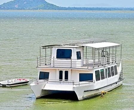 క్రూజ్.. కనిపించని క్రేజ్
