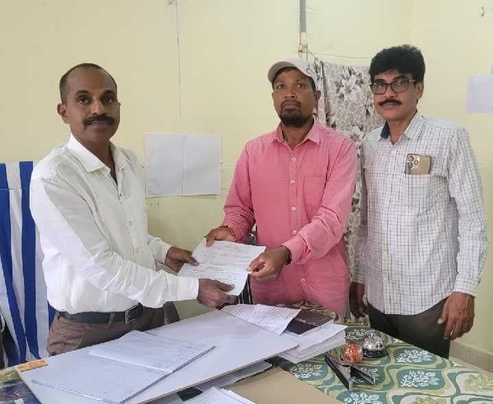 ముంచంగిపుట్టులో 3 నామినేషన్ల ఉపసంహరణ - Udayam