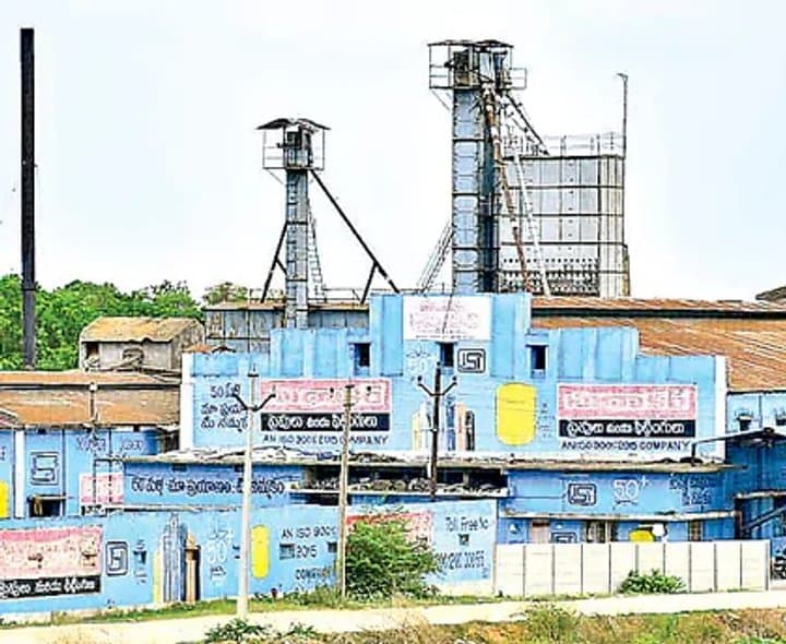 సీఎంఆర్ ధాన్యం మాయం.. రూ.25 కోట్ల అనుమానం