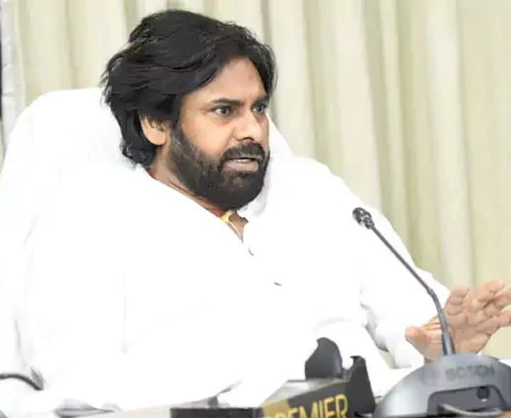స్మగ్లర్లకు పవన్ హెచ్చరిక