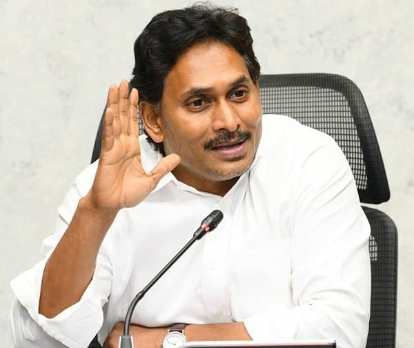 రామాయపట్నం పోర్టుపై మాజీ సీఎం జగన్ సంచలన ఆరోపణలు