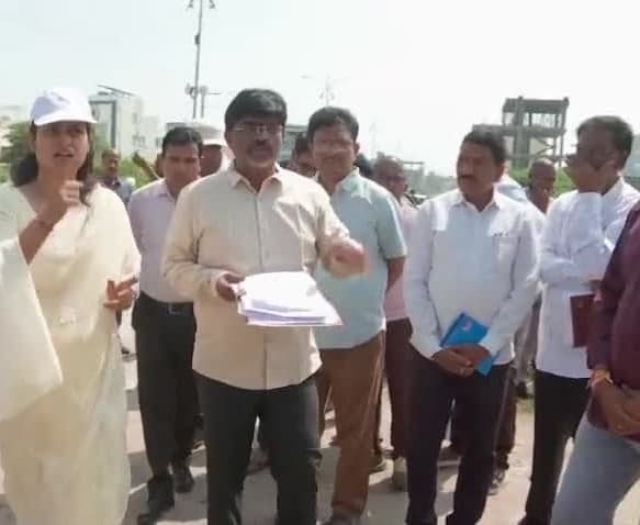 బస్ స్టేషన్ పనులు వేగవంతం చేయాలి: కుడా ఛైర్‌పర్సన్ - Udayam