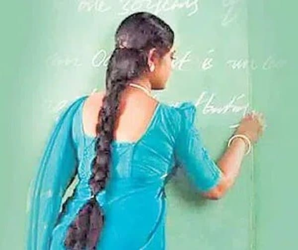 టీచర్లకు భోజన పథకంపై ఉపాధ్యాయ సంఘాల నిరసన