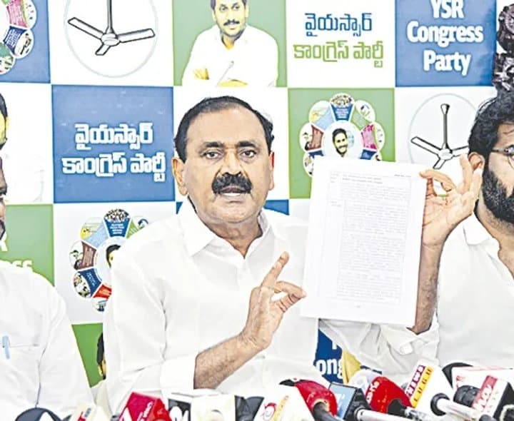 టీటీడీపై భూమన ఆరోపణలు