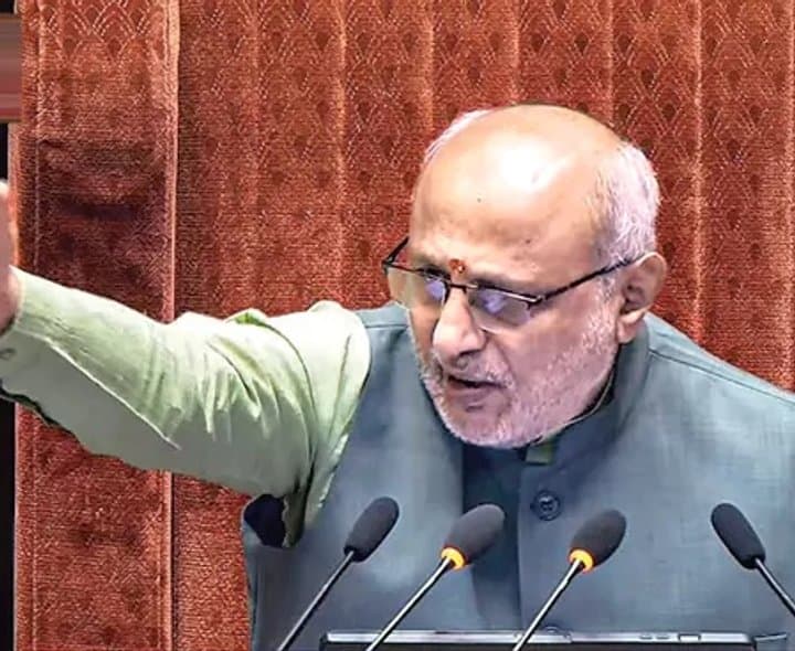 పార్లమెంట్‌లో మళ్లీ రగడే