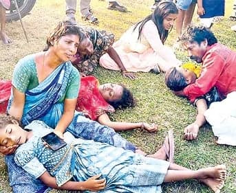 నీటి కుంటలో పడి ముగ్గురి దుర్మరణం