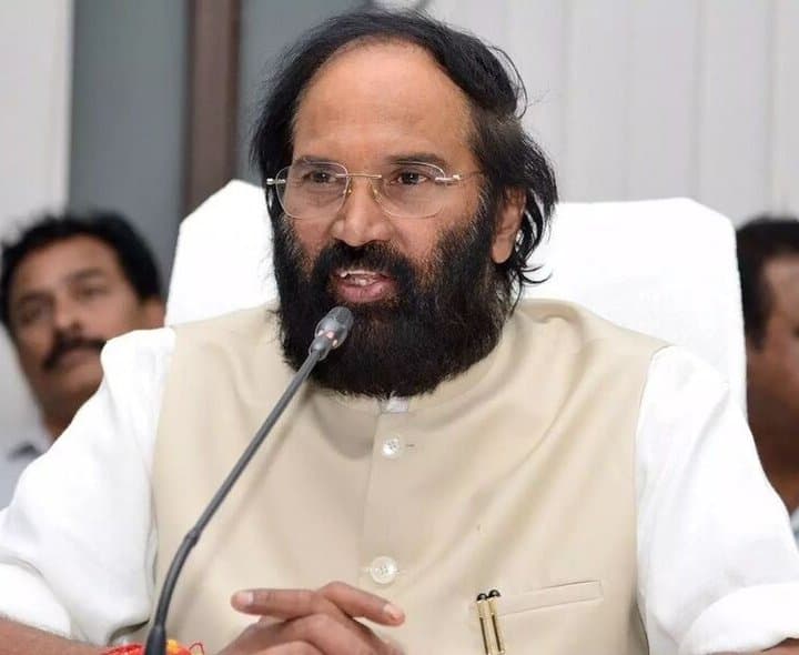 దేవాదుల ప్రాజెక్టును ఏడాదిలోగా పూర్తి చేస్తాం: ఉత్తమ్