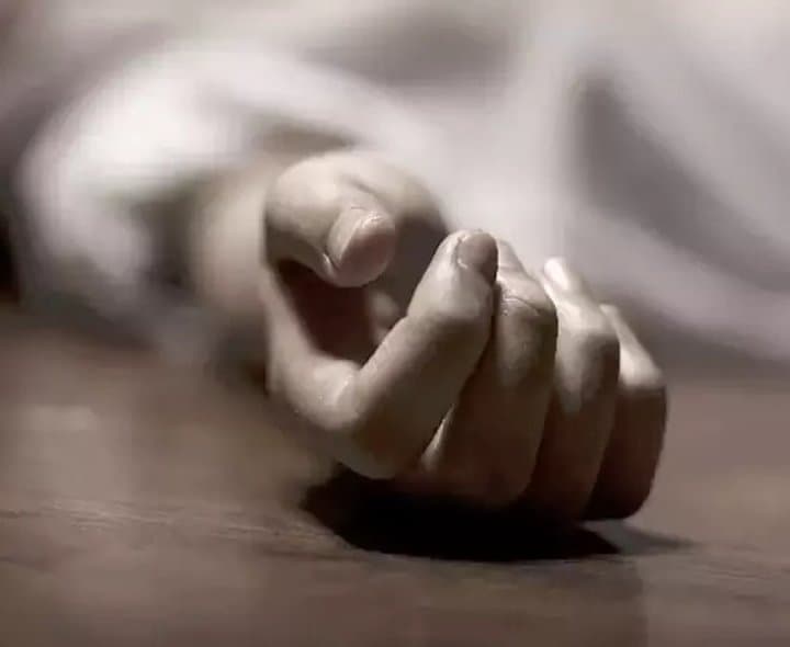 సురేఖ ఆత్మహత్య: తల్లిదండ్రులను చంపిన కేసు