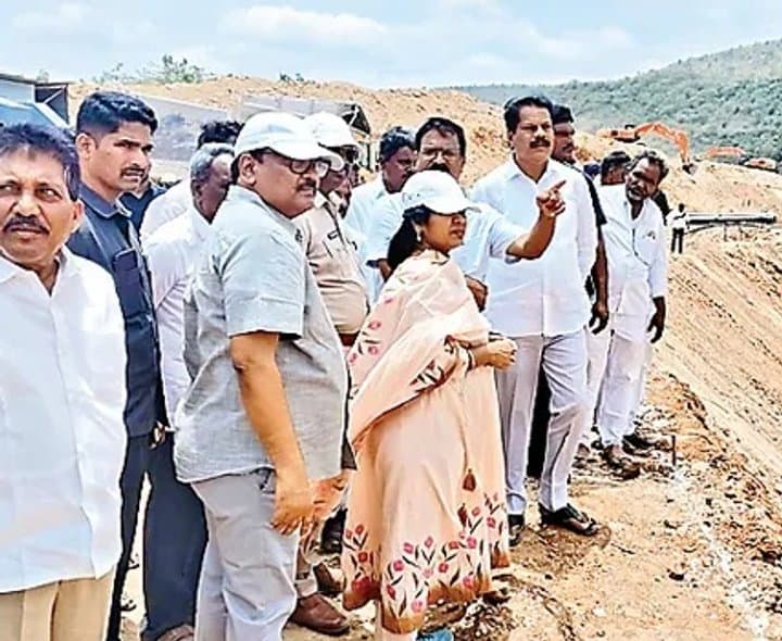 వెలిగొండ  పనులు తుది దశకు