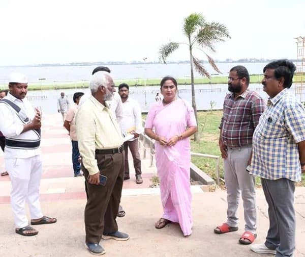 బారాషహీద్ దర్గా రొట్టెల పండుగ ఏర్పాట్లపై సమీక్ష