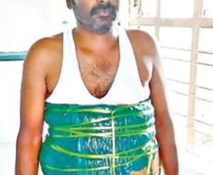 శరీరానికి గంజాయి ప్యాకెట్లు చుట్టి స్మగ్లింగ్
