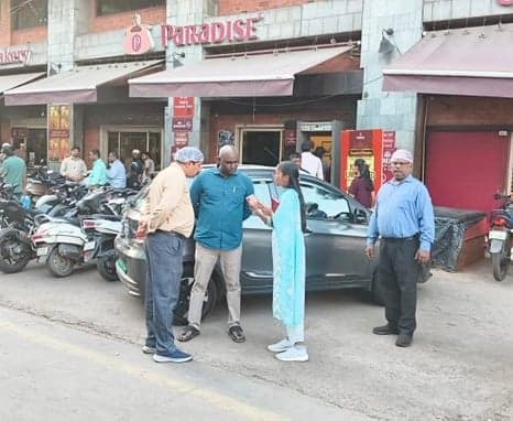 పారడైజ్ హోటల్‌కు 20 వేల జరిమానా