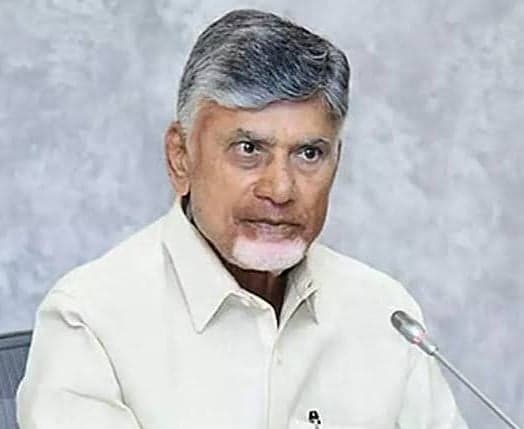 తుఫాన్ ప్రభావం తగ్గే వరకు విశ్రమించొద్దు: సీఎం చంద్రబాబు
