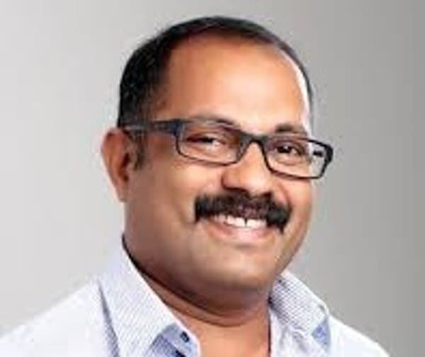 కేరళ రాజకీయాల్లో కొత్త వివాదం - Udayam Digital