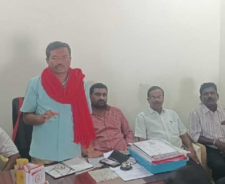 డ్రైవర్లకు సమాన వేతనం ఇవ్వాలి: సీఐటీయూ