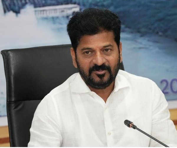 సాయి భగీరథ్‌ను పోలీసులే అరెస్ట్ చేశారు: సీఎం రేవంత్ - Udayam Digital