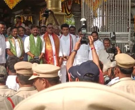 స్వామివారి సేవలో సీఎం రేవంత్