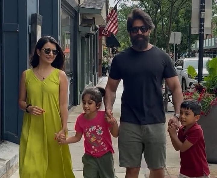 పిల్లలతో కలిసి ‘రామాయణ’ ప్రీమియర్‌