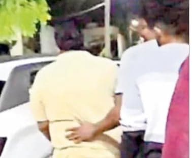సత్తెనపల్లిలో పోలీసుల అర్ధరాత్రి దౌర్జన్యం