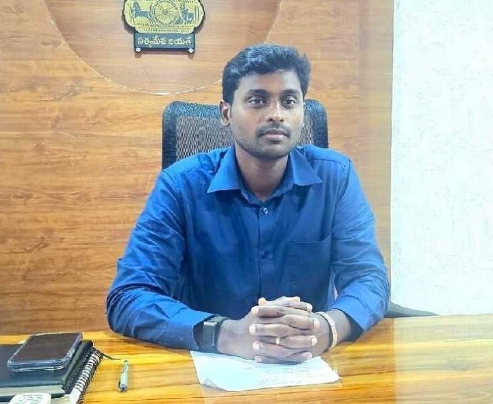  ఈ స్కాలర్‌షిప్‌ విద్యార్థినులకు మాత్రమే 
