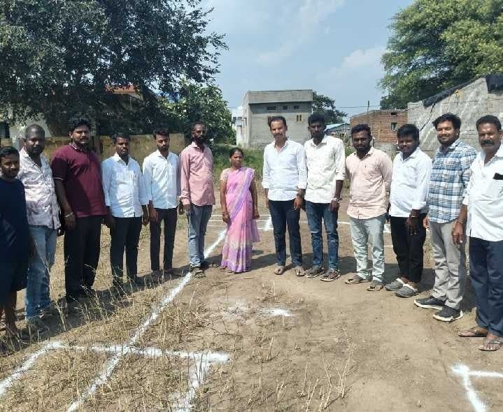 మాచారెడ్డిలో ఇందిరమ్మ ఇళ్ల మార్క్‌ఔట్‌ - Udayam
