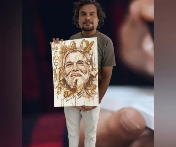 టీతో ప్రధాని మోదీ చిత్రం