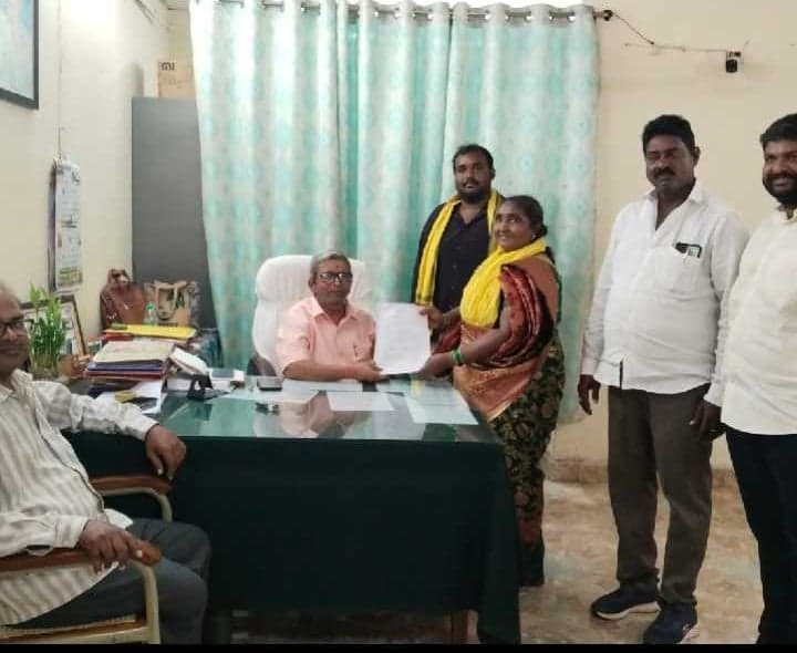 చిరిచింతల ఎంపీటీసీ బరిలో నాగజ్యోతి - Udayam