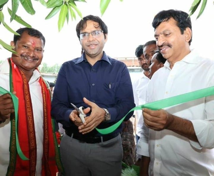 అన్నపురెడ్డిపల్లిలో అభివృద్ధి పనుల ప్రారంభం