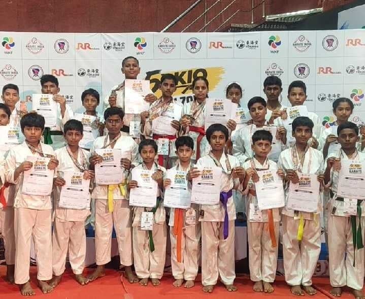 కరాటేలో పుంగనూరు విద్యార్థుల సత్తా - Udayam