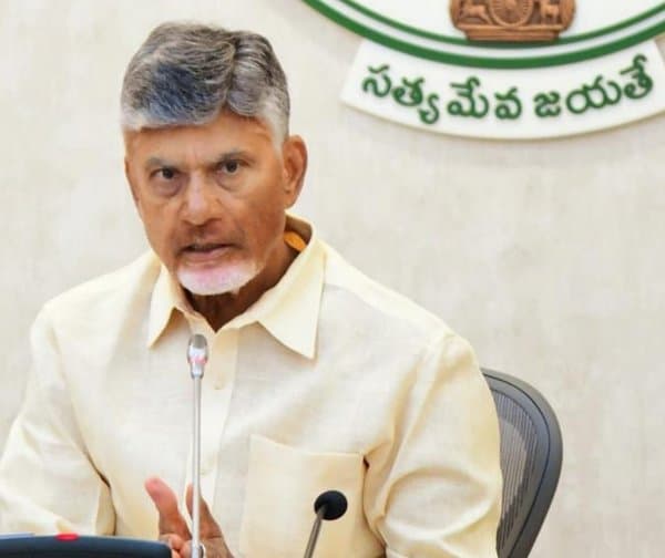 పవన్ సభను అడ్డుకోవడం సరికాదు: సీఎం చంద్రబాబు