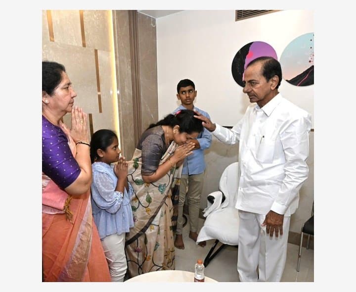 పెద్ది సుదర్శన్ రెడ్డి కుటుంబానికి కేసీఆర్‌ సాయం