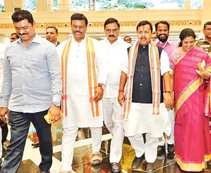 విశాఖకు నితిన్‌ నబీన్‌ రాక