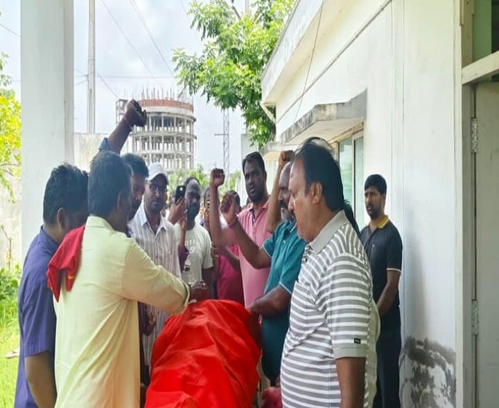 గోపి మృతి తీరని లోటు: సీపీఐ, ఏఐటీయూసీ