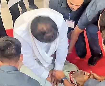 మంత్రి సీపీఆర్ చేసినా దక్కని ప్రాణం - Udayam