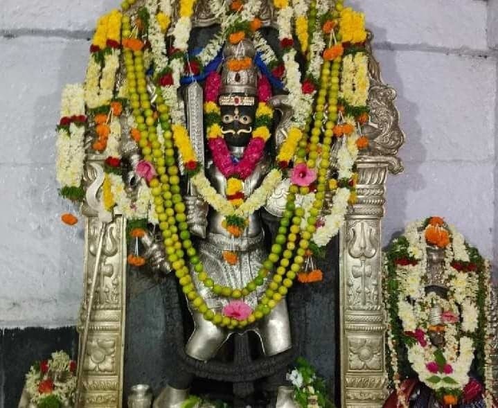 కురవి వీరభద్రస్వామి ఆలయానికి విశిష్ట చరిత్ర - Udayam