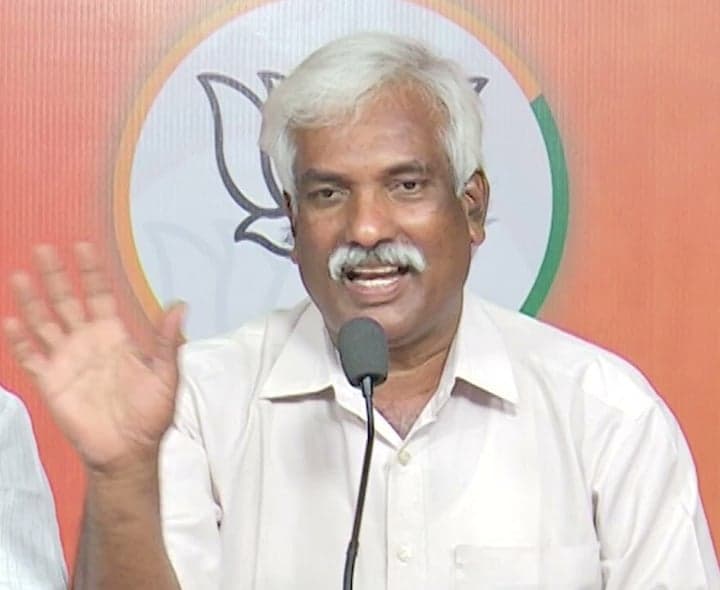 ఈసీపై కాంగ్రెస్ ఆరోపణలు సరికాదు: ప్రకాశ్ రెడ్డి - Udayam