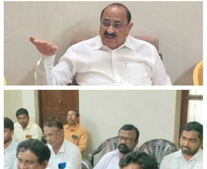 తుఫాన్‌పై అధికారులతో ఎమ్మెల్యే కామినేని సమీక్ష