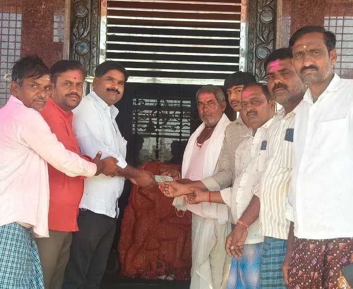 హనుమాన్‌ ఆలయానికి జవాన్‌ తొలి జీతం విరాళం
