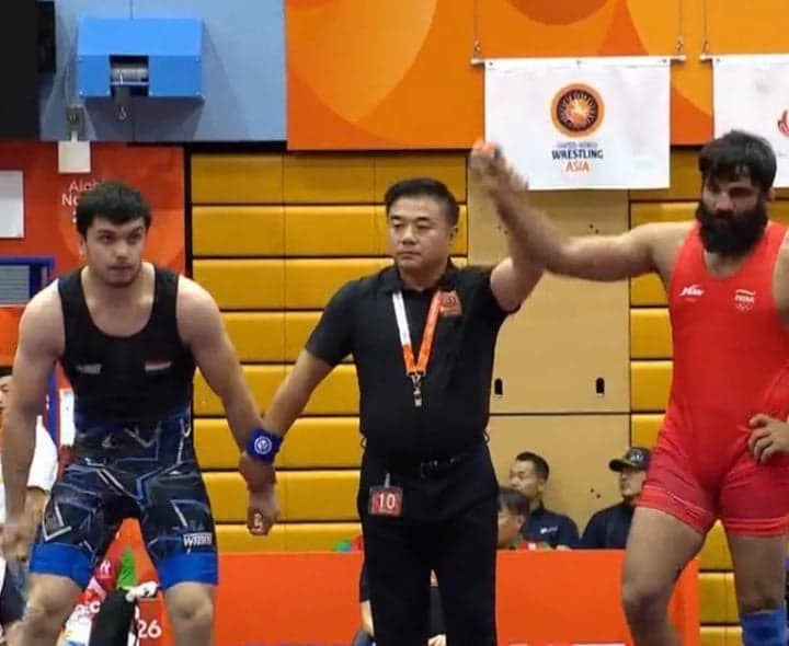 సునీల్‌కు ఓటమి.. పతక ఆశలు సజీవం