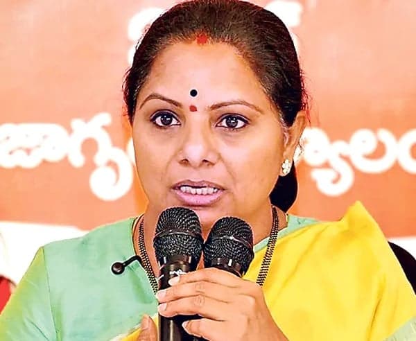 జీవో 33, 150లపై ఎమ్మెల్సీ కవిత వ్యాఖ్యలు