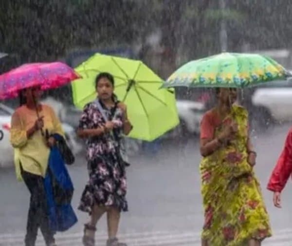 ఏపీలో విస్తరిస్తున్న రుతుపవనాలు: పలు జిల్లాలకు భారీ వర్షాల హెచ్చరిక - Udayam Digital