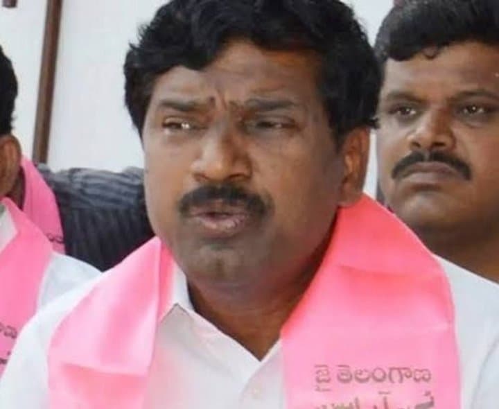 కడియంపై రాజయ్య తీవ్ర విమర్శలు
