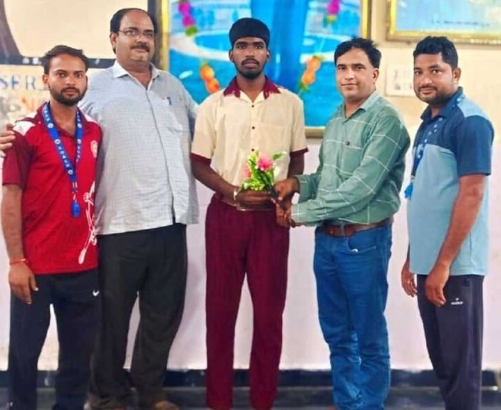 రాష్ట్రస్థాయి బాల్‌ బ్యాడ్మింటన్‌కు నితీశ్‌ ఎంపిక