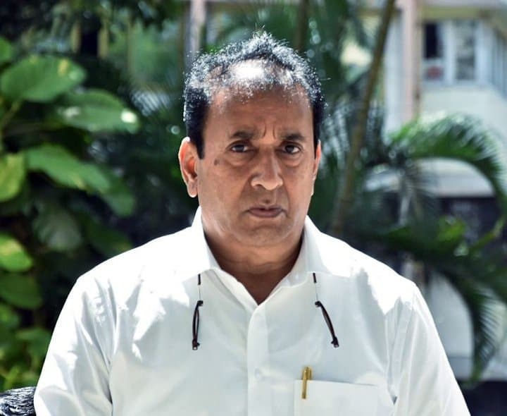 అనిల్ దేశ్‌ముఖ్‌పై విచారణకు గవర్నర్ అనుమతి  