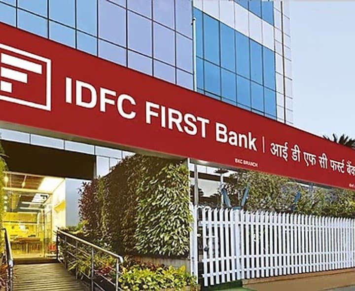ఐడీఎఫ్‌సీ ఫస్ట్ బ్యాంక్‌కు రికార్డు లాభం