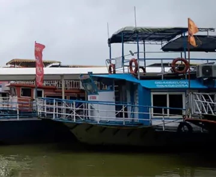 పాపికొండల యాత్రకు బ్రేక్‌